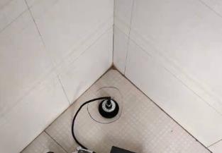 茅箭卫生间漏水维修之 loft 夹层储藏室毗邻暗管渗水哪家好，推荐诚匠小爱修缮